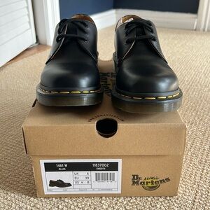 Dr. Martens 1461 Oxford 
U.S. Women's Size 8 | EU 39
New In Box | Never Worn